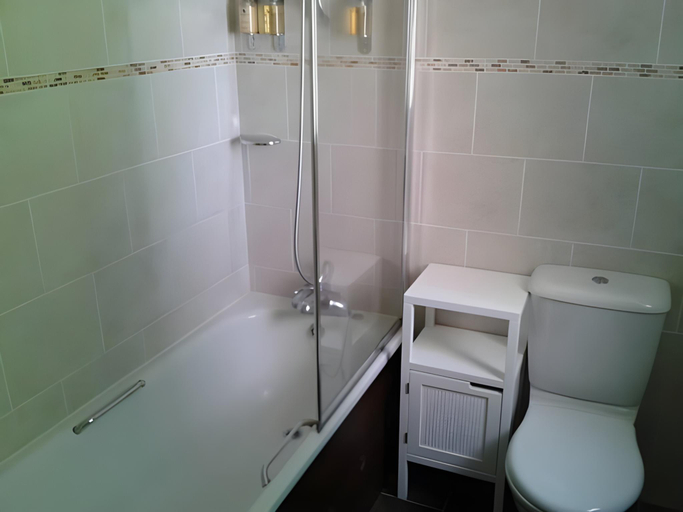 Bathroom 4, Seawood Hotel, Devon