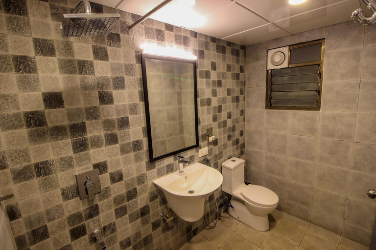 Bathroom 4, Oceans 7 Ashwem, North Goa