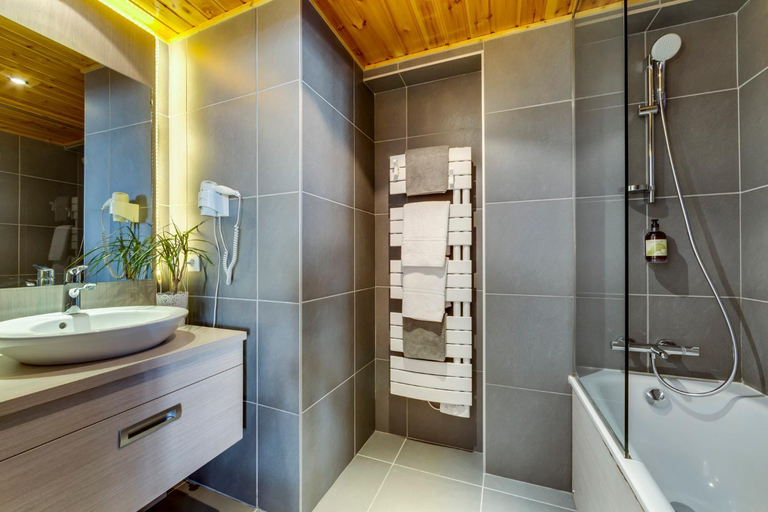 Bathroom 3, La Galise, Savoie