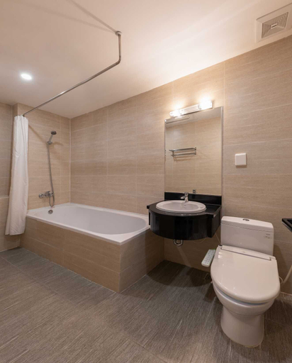 Bathroom 4, Azumaya Hotel Kim Mã 3, Ba Đình