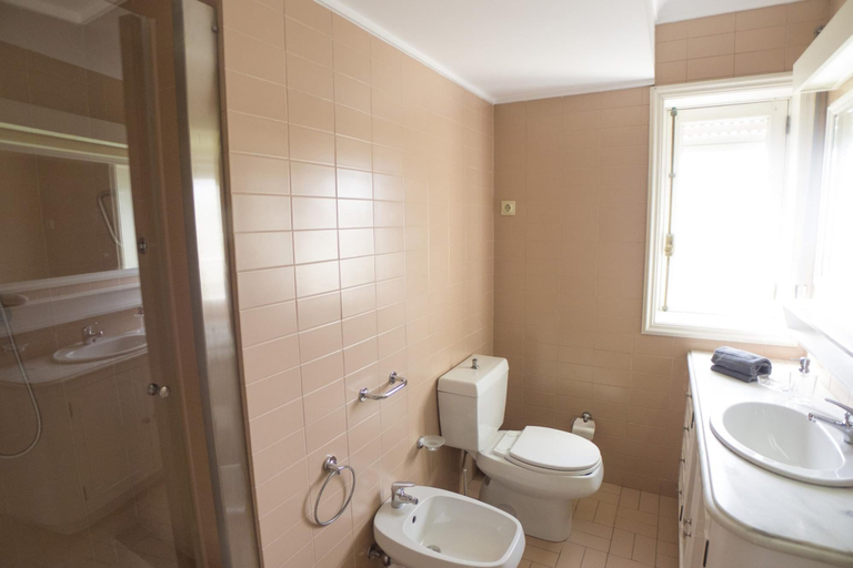 Room 4, Lvpremier GR1 Beachfront Heated Pool spa Games, Vila Nova de Gaia