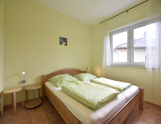 Bedroom 2, Kustenwohnung in Zierow, Nordwestmecklenburg