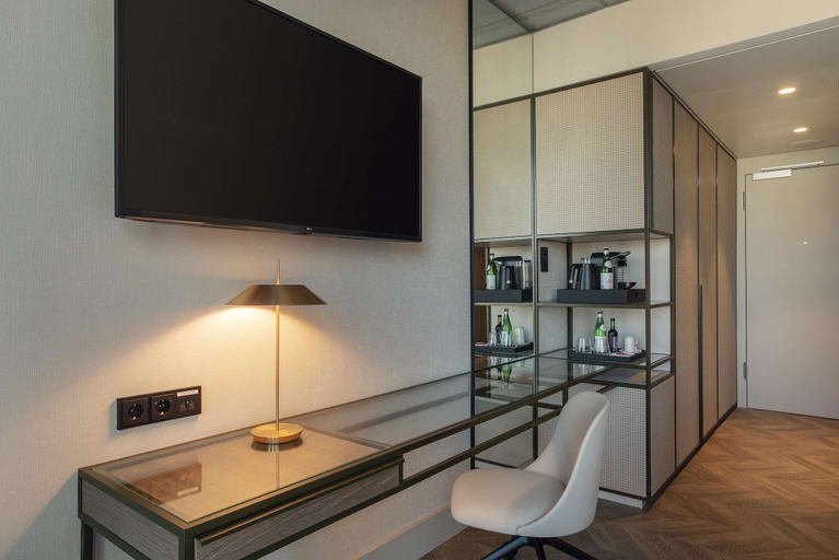 Bedroom 2, NH Collection Frankfurt Spin Tower, Frankfurt am Main
