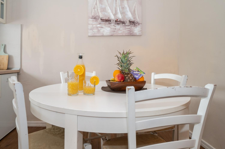 Food & Drinks 2, Apartment Petra & Apartment Rustic, Makarska