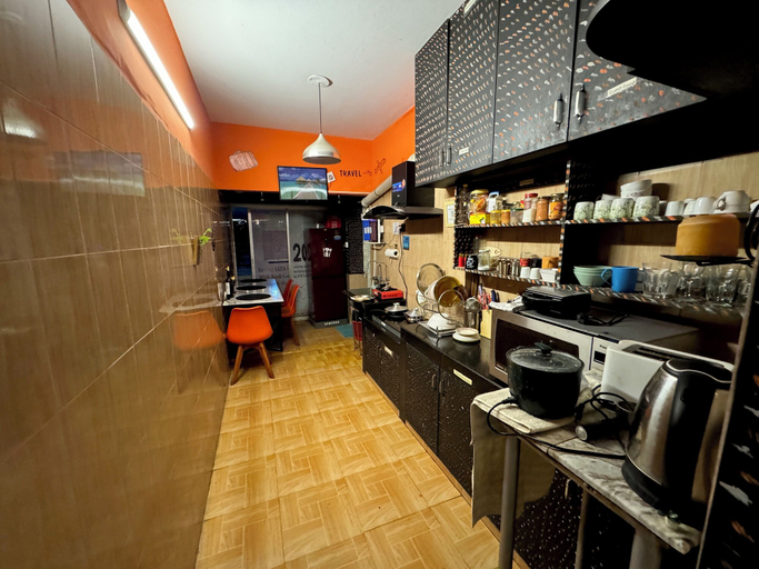 Food & Drinks 4, Hostel by zoo family, Dhaka