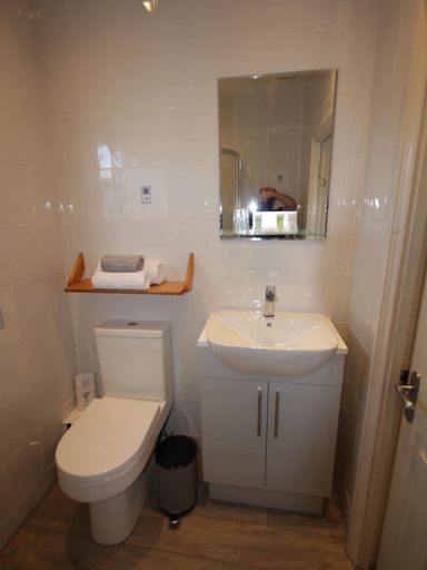 Bathroom 3, The Tradesmans Arms, Devon