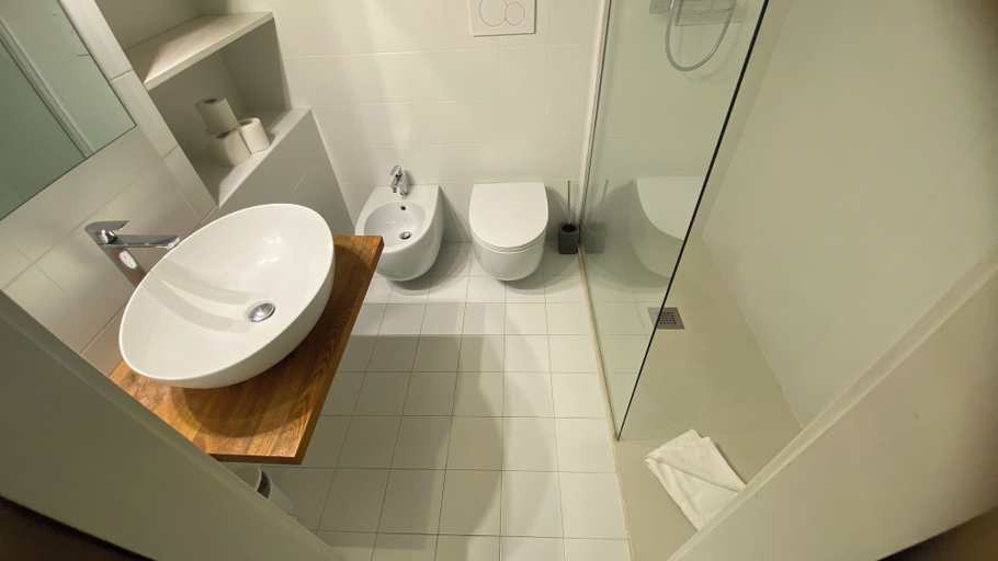 Bathroom 5, CORTEBELLA, Verona