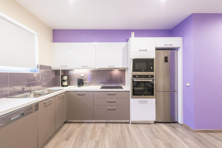 Room 5, Glyfada Charm Newly Renovated 2BR Apartment, Attica