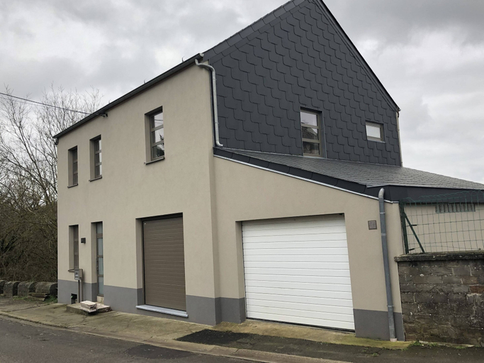 Exterior & Views, Scenic Cottage in Merlemont With Balcony, Namur