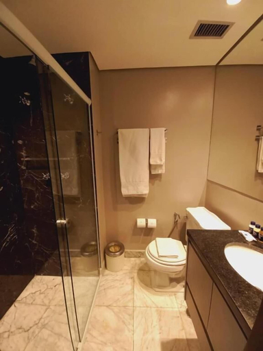Bathroom 4, Estanplaza Berrini, São Paulo