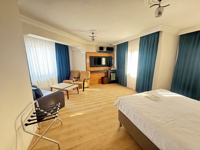 Bedroom 4, Amasra Ceylin Hotel, Amasra