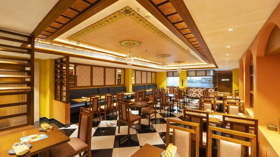 Food & Drinks 5, Hotel Aadithya, Chennai