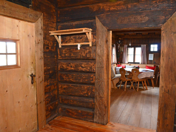 Dining 3, Farmhouse in Weisspriach Near Mountain Lakes, Tamsweg