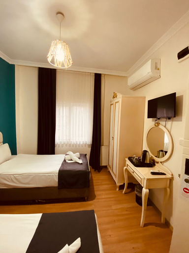 Bedroom 3, Adora Hotel, Fatih