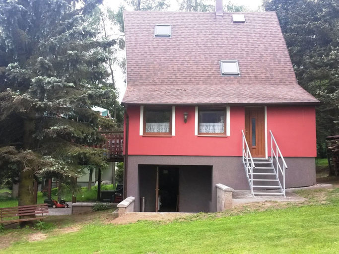 Exterior & Views 2, House in Bohemian Near Ski Slope, Chomutov