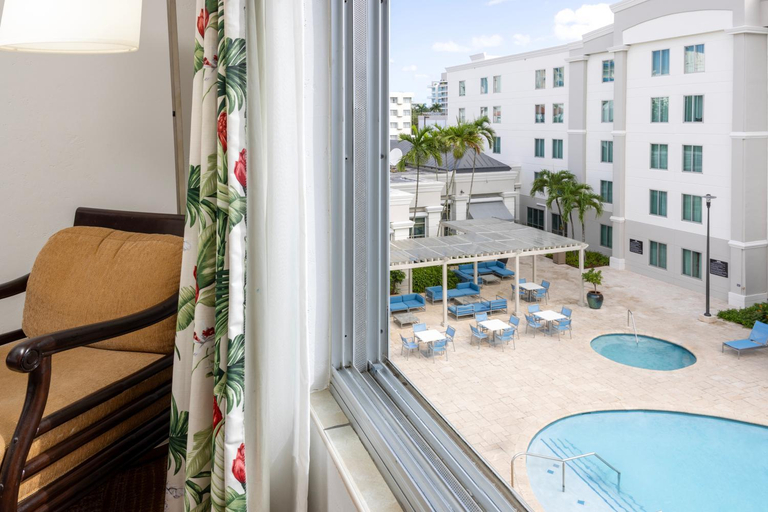 Sport & Beauty 4, Hampton Inn & Suites by Hilton San Juan