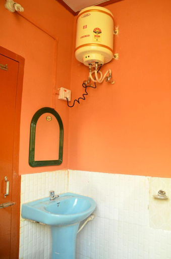 Bathroom 3, Parkha Homestay, East Sikkim