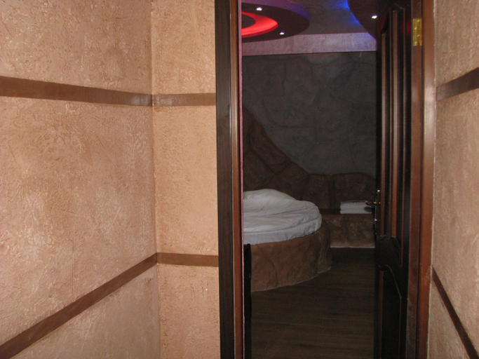 Bedroom 1, Princ Plaza Hotel, Yerevan