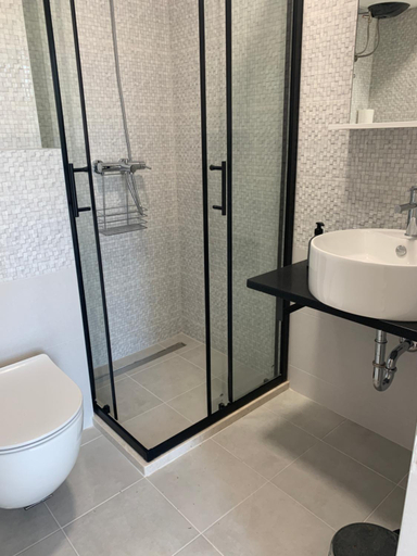 Shower 2, Villa Monte Boutique Apartments in Herceg Novi