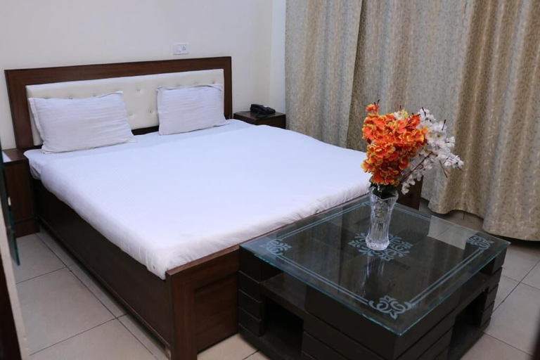 Bedroom 3, GAURAV RESORTS AND APARTMENT, Panchkula
