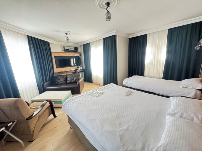 Bedroom 3, Amasra Ceylin Hotel, Amasra