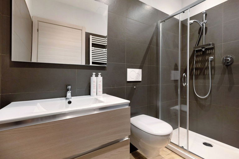 Bathroom 3, Cineteca Grey Studio I by Wonderful Italy, Bologna