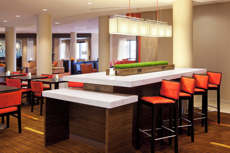 Food & Drinks 4, Courtyard by Marriott Foothill Ranch Irvine East/Lake Forest, Orange