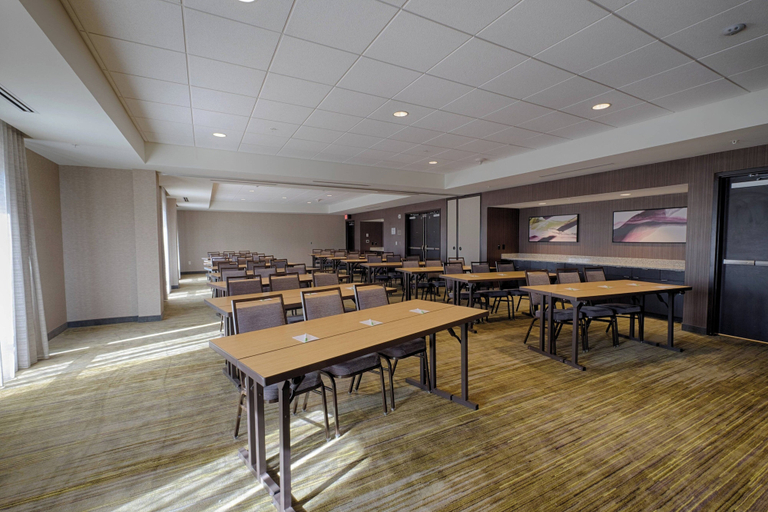 Food & Drinks 5, Courtyard by Marriott Albany Clifton Park, Saratoga