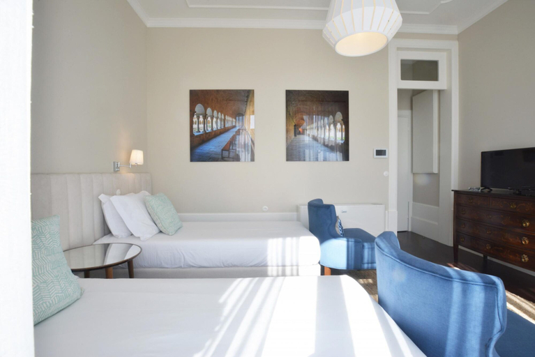 Room 4, Market 2C in Oporto With 1 Bathrooms, Porto