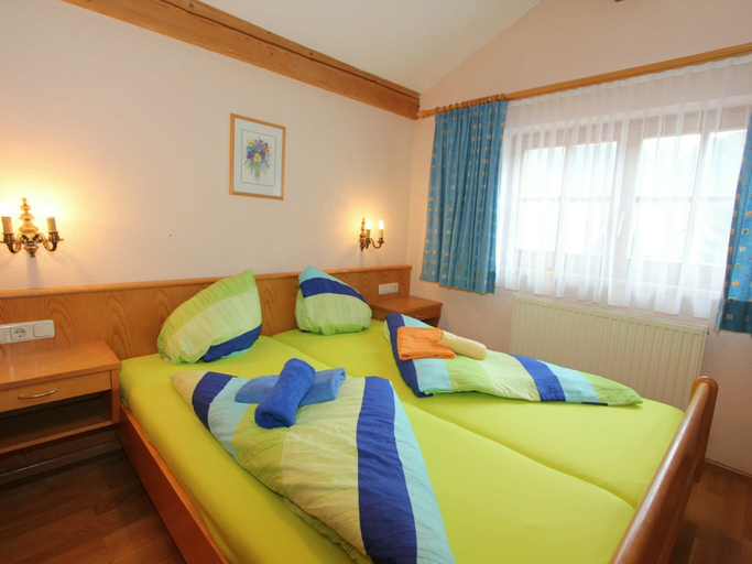 Bedroom 3, Quaint Apartment in Langenfeld With Sauna, Imst