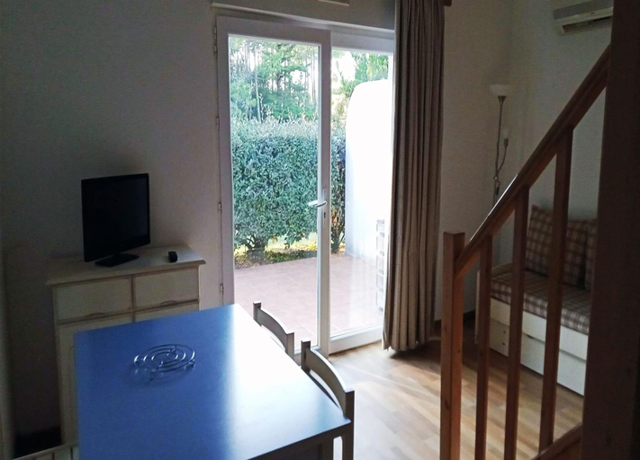 Interior, Holiday Home on a French Island for 5, Charente-Maritime