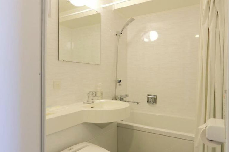 Bathroom 3