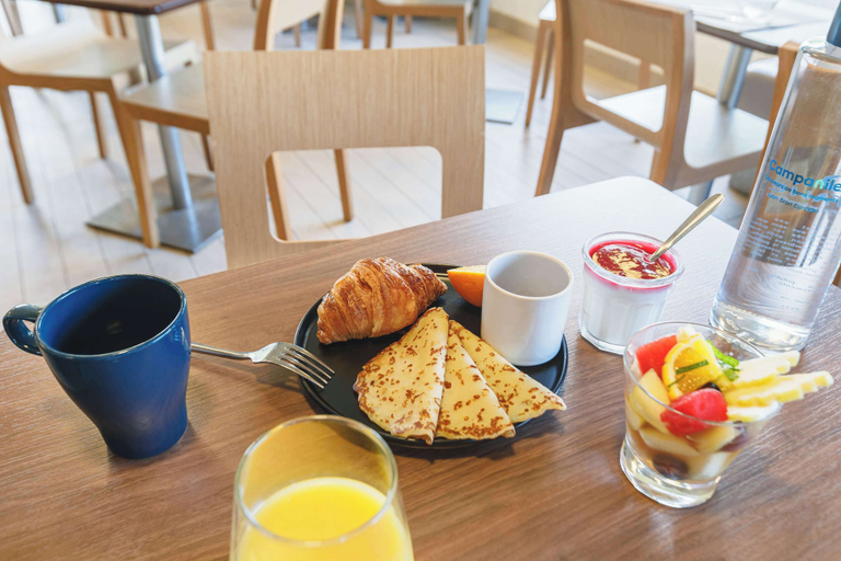 Food & Drinks 8