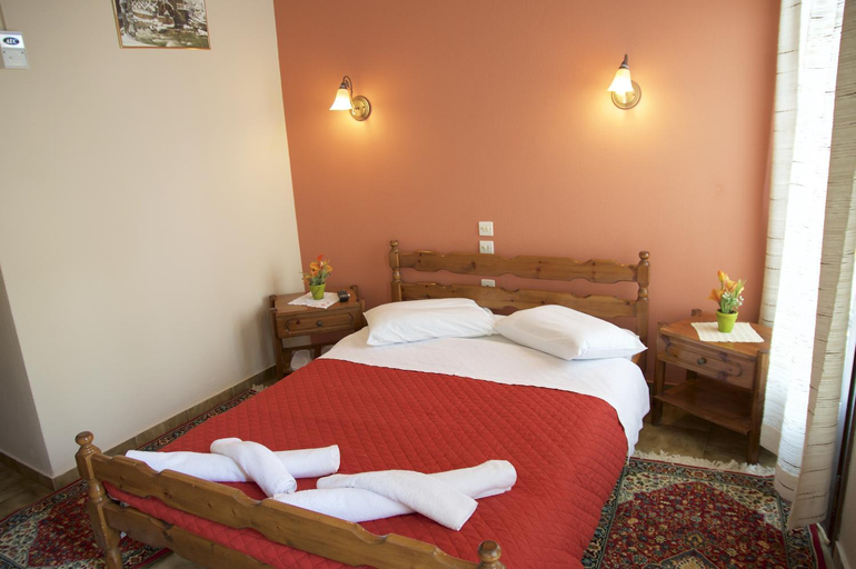 Others 4, Ria Rooms, Thessaly
