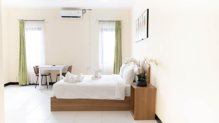 Bedroom 13