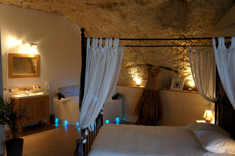 Bedroom 3, Le Clos de l'Hermitage, Indre-et-Loire