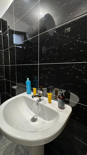 Bathroom 4, Sara Apartment, Tiranës