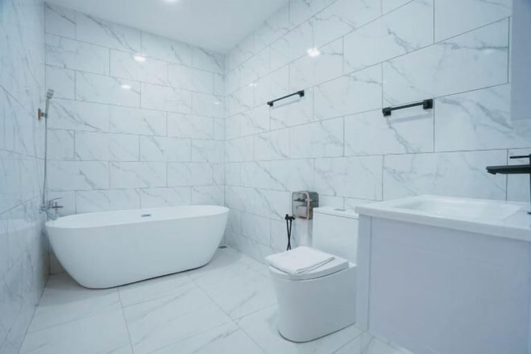 Bathroom 3, Pink Cabana Hotel, Penang Island