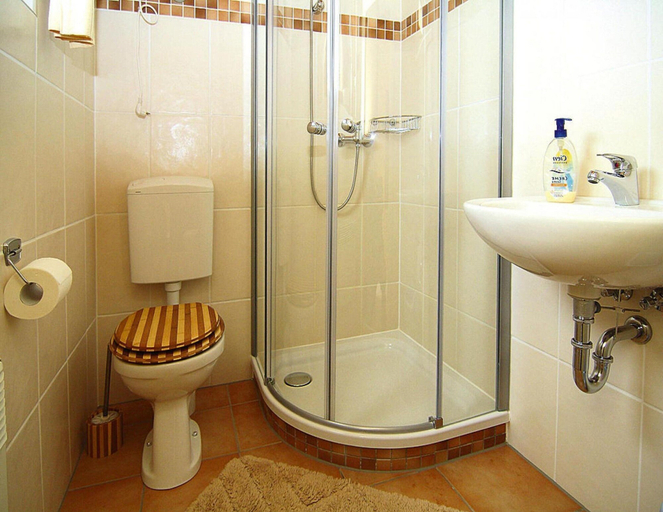 Bathroom, Ferienhaus Direkt an der Spree in Lubben, Dahme-Spreewald