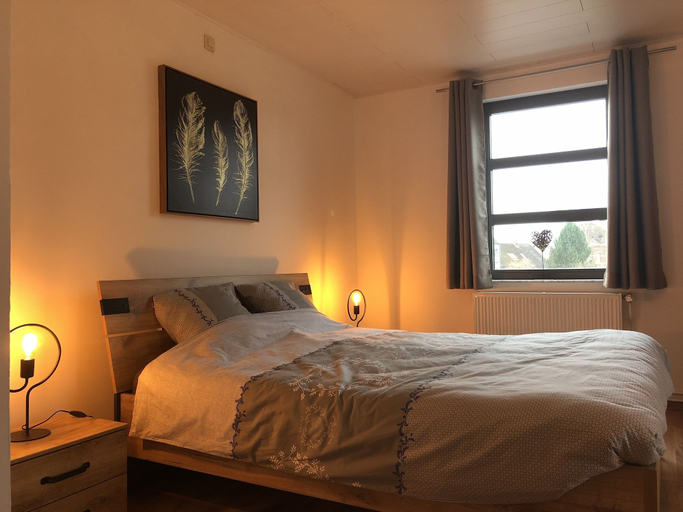 Bedroom 3, Scenic Cottage in Merlemont With Balcony, Namur