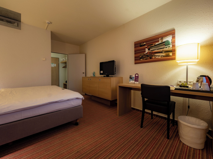 Bedroom 5, elaya hotel stuttgart boeblingen, Böblingen