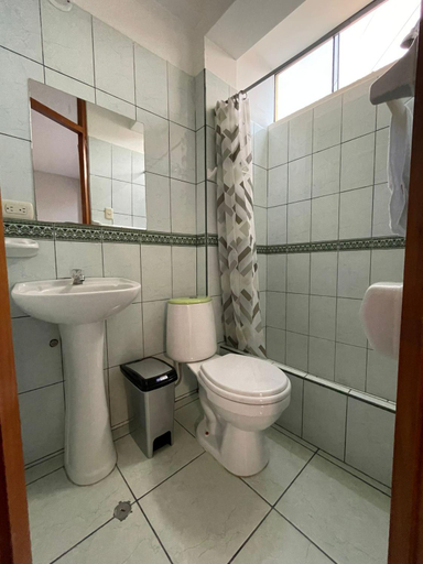 Bathroom, Hostal Pacasmayo, Pacasmayo