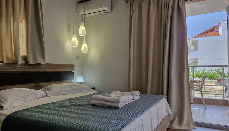 Bedroom 2, Villa Alimos, Central Macedonia