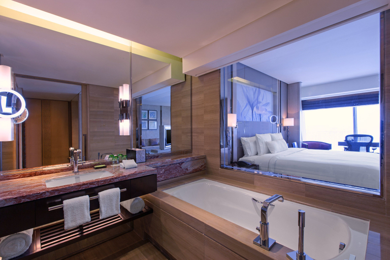 Bathroom 3, Xiamen Lanyue Fliport Hotel, Xiamen