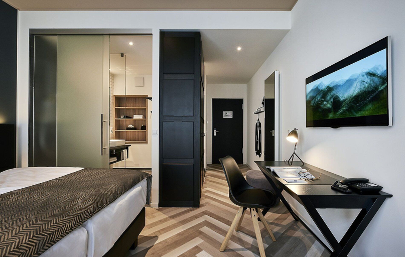 Bedroom 4, Hotel Hansa, Herford