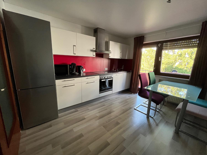 Others 5, 70m2 Appartment with 2 Bedrooms, Balcony and Garage, Heilbronn