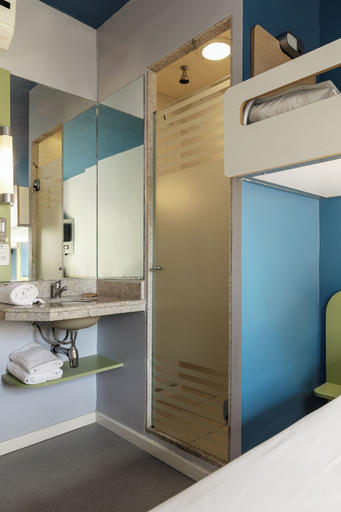 Bathroom 4, ibis budget BH Afonso Pena Savassi, Belo Horizonte
