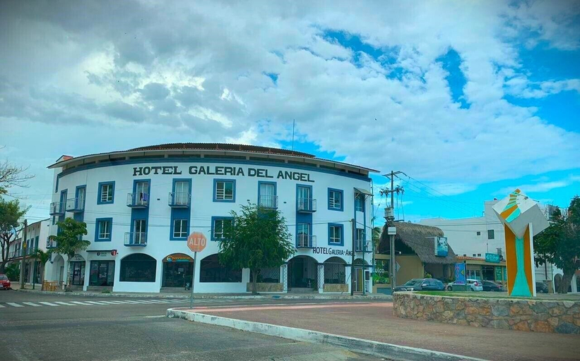 Exterior & Views, Hotel Galería del Ángel, Dist. Pochutla
