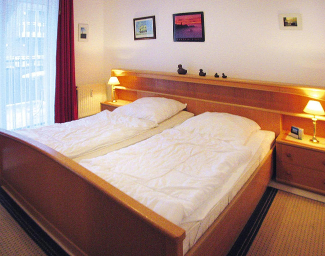 Room 4, Apartment in Cuxhaven mit Gemeinschaftspool, Cuxhaven