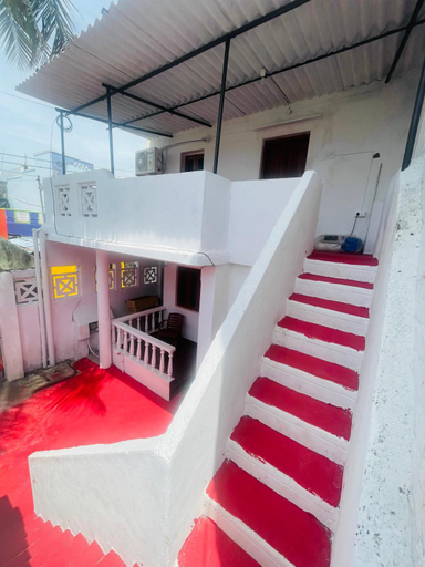 Yogi home stay, Kancheepuram
